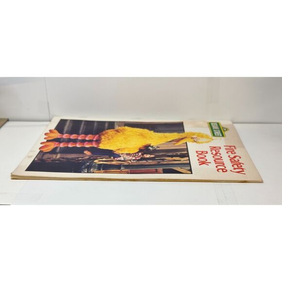 Sesame Street Fire Safety Resource Book 1982 Scripts Drills Rare VHTF - Picture 9 of 11